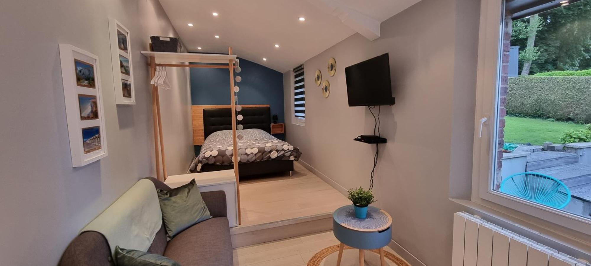 Studio Independant Avec Terrasse Vue Jardin Beauchamps  Room photo