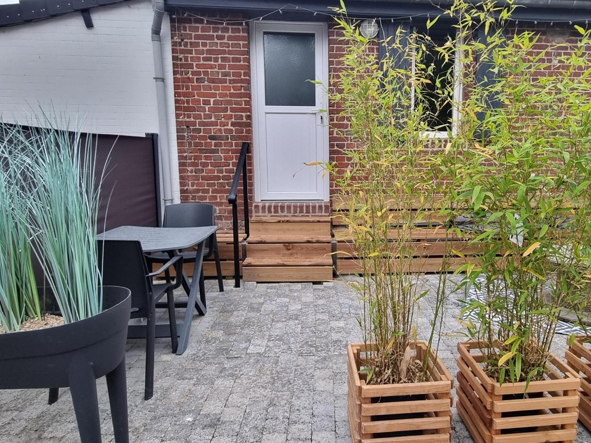 Studio Independant Avec Terrasse Vue Jardin Beauchamps  Room photo